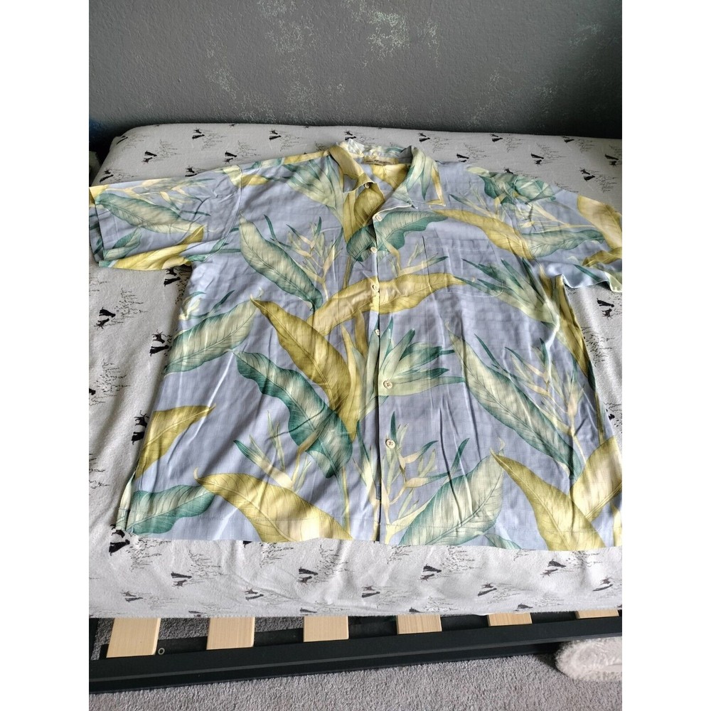 Tommy Bahama Mens 100% Silk Button Up Copyrighted Print Shirt Size XL